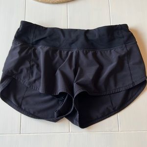 Lululemon black speed up shorts!